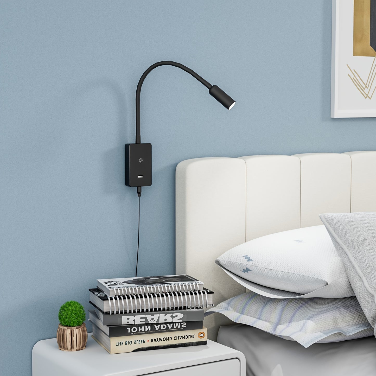Mounted light with charger, easy and luxurious.